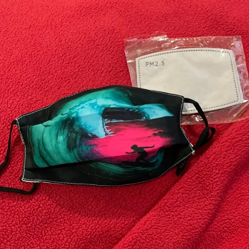 New kid’s shark and surfer face mask